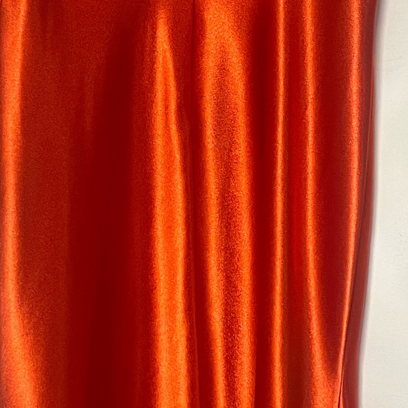 Little Mistress Plus Bridesmaids V-Neck Tea Dress in Sunset Orange 14 Maxi Silky - Picture 13 of 15